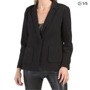 Daniel Rainn Elegant Black Blazer
